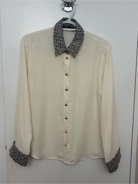 Zara Cream See Through Button-Up Shirt with Black-and-White Tweed Collar